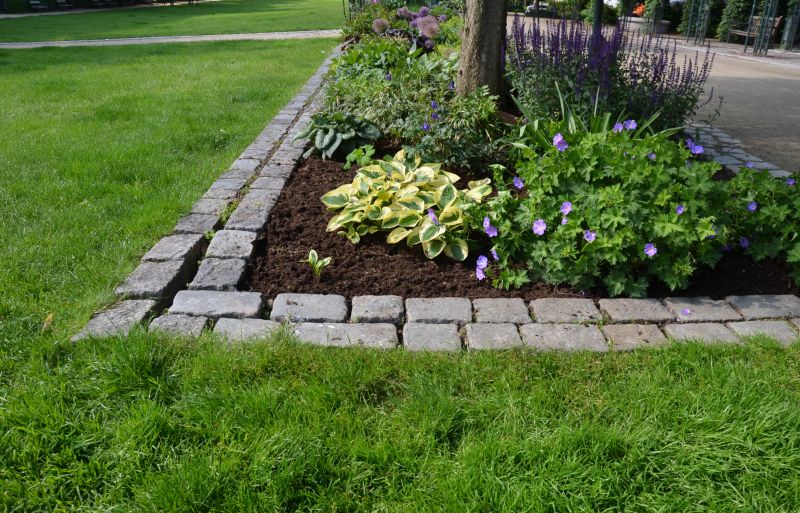 Flowerbed Curbing Installation detail